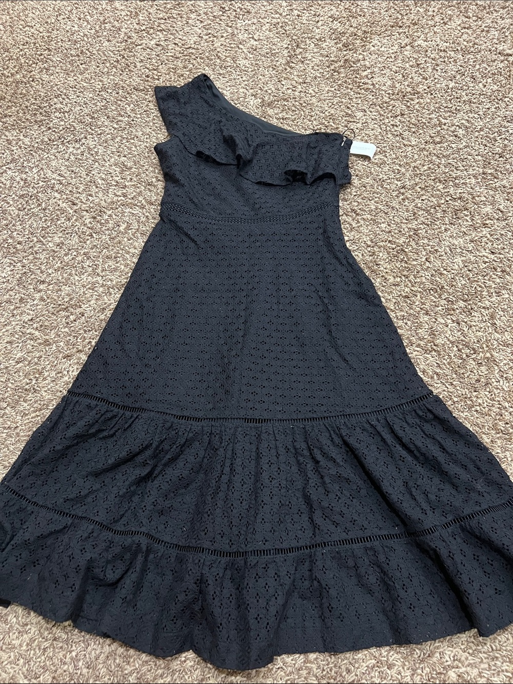 NWT Banana Republic black eyelet one shoulder dress sz 4